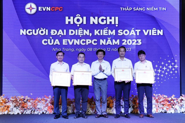 EVNCPC tổ chức Hội nghị người đại diện, kiểm soát viên năm 2023 - Ảnh 5.