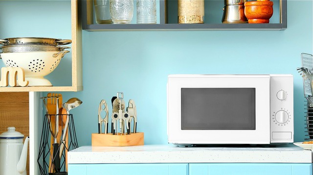 Chuyên gia chỉ ra thời hạn cho một chiếc lò vi sóng và cách bảo dưỡng một số thiết bị nhà bếp được bền lâu hơn - Ảnh 1.