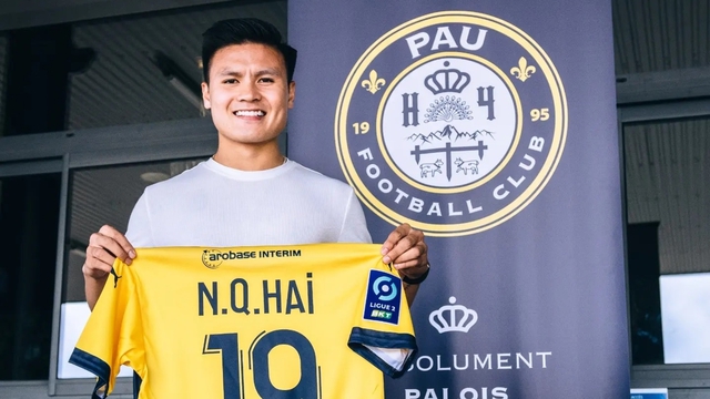 Thêm lần bị gạch tên, Quang Hải nên cân nhắc khả năng rời Pau FC? - Ảnh 2.