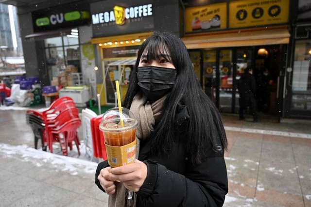 Thói quen trong văn hóa cà phê của người dân Hàn Quốc - Ảnh 1.