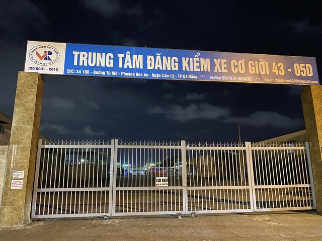 Khởi tố, tạm giam 2 lãnh đạo trung tâm đăng kiểm ở Đà Nẵng - Ảnh 1.