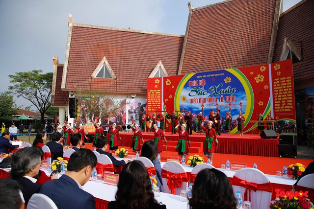 Văn hóa các dân tộc Việt Nam khơi dậy niềm tự hào dân tộc, làm phong phú đời sống văn hóa tinh thần của nhân dân - Ảnh 6.