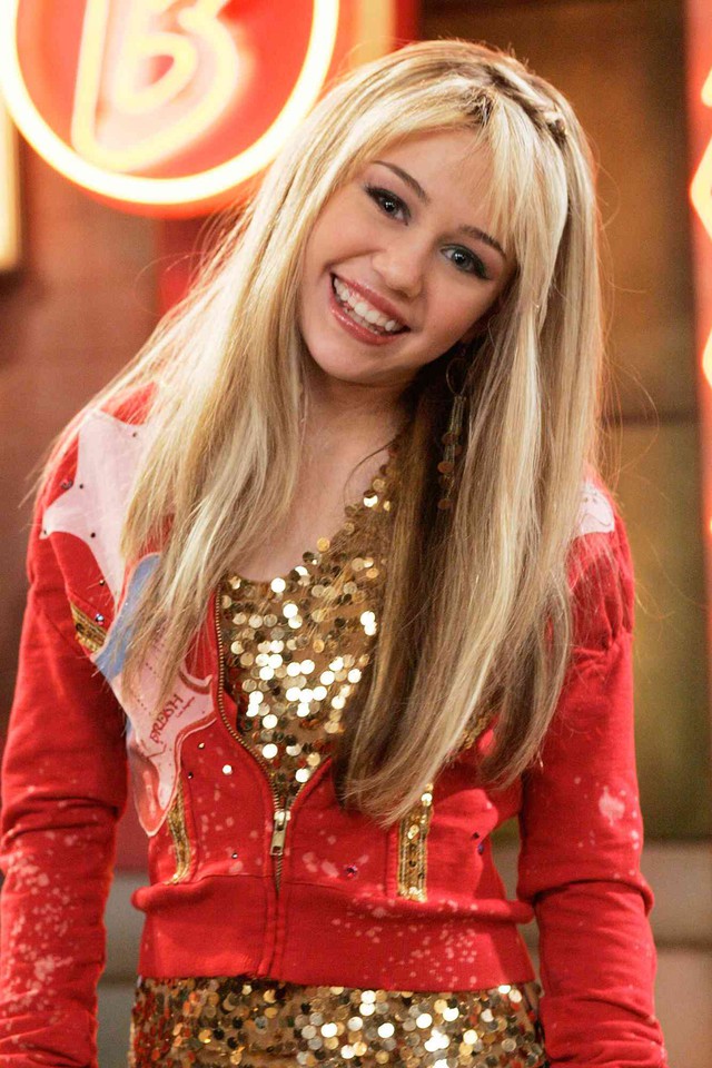 Miley Cyrus and her journey to overcome pain through music: Every breakup brings a hit, "resurrection" career with Flowers - Photo 2.