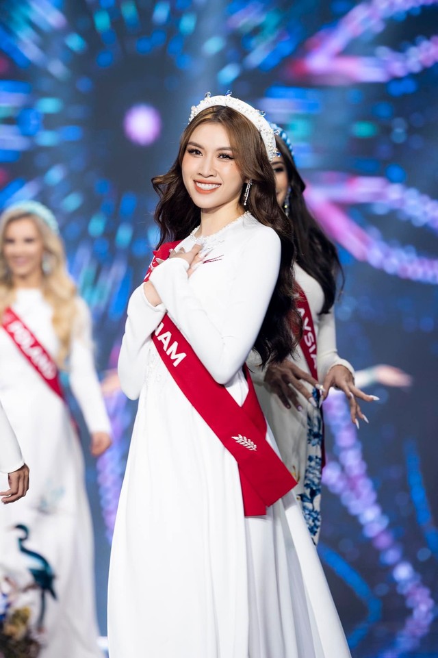 Phỏng vấn Thanh Thanh Huyền trước thềm Chung kết Miss Charm: Tôi không phải là một người catwalk quá xuất sắc nhưng... - Ảnh 4.