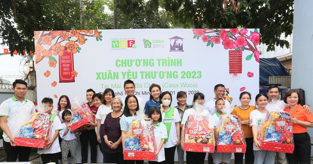 Mang “Xuân Yêu Thương 2023” cho hơn 1.100 trẻ em tại các Trung tâm Casa Herbalife - Ảnh 4.