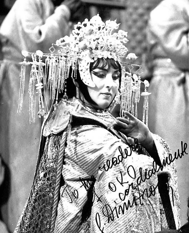 Ghenna Dimitrova: Vẻ đẹp trong giọng hát khổng lồ kiểu Ý xuất sắc thế kỷ XX - Ảnh 1.