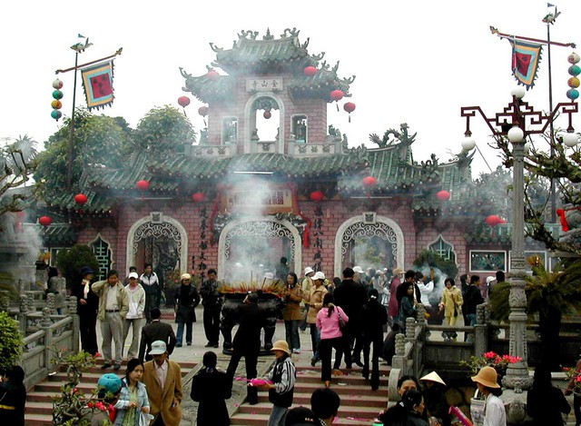 Lễ hội Nguyên tiêu ở Hội An là di sản văn hóa phi vật thể quốc gia - Ảnh 1. Lễ hội Nguyên tiêu ở Hội An là di sản văn hóa phi vật thể quốc gia - Ảnh 1.