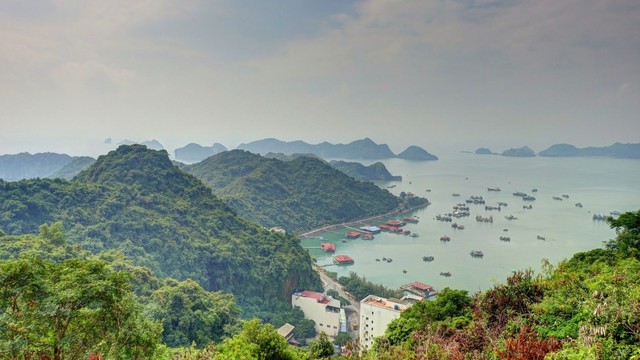 10 địa danh đẹp nhất Việt Nam năm 2023 do độc giả bình chọn: Có nơi được mệnh danh là &quot;Tiểu Vạn lý trường thành&quot; - Ảnh 3.