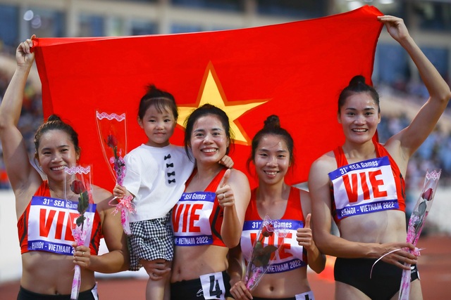 Cô gái vàng của Thể thao Việt Nam: &quot;Nhiều lúc em chỉ muốn bỏ hết để về với con!&quot; - Ảnh 2.