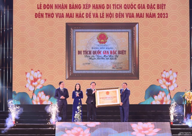 Nghệ An đón nhận Bằng xếp hạng di tích quốc gia đặc biệt Đền thờ Mai Hắc Đế  - Ảnh 3.