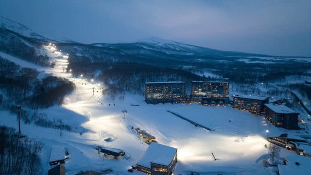 Trải nghiệm trượt tuyết Nhật Bản hút khách quốc tế - Ảnh 1.