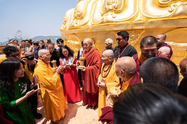 Một công trình Phật giáo Việt Nam đón nhận Kỷ lục Guiness - Ảnh 4.