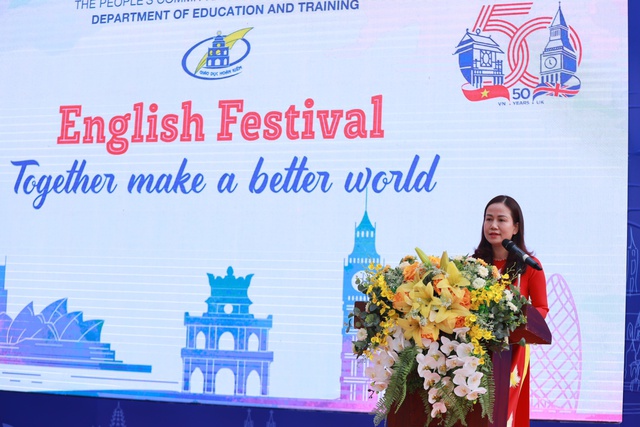 Học sinh Hoàn Kiếm tự tin thể hiện năng lực ngoại ngữ với nhiều hoạt động ấn tượng tại Festival Tiếng Anh 2023 - Ảnh 2.