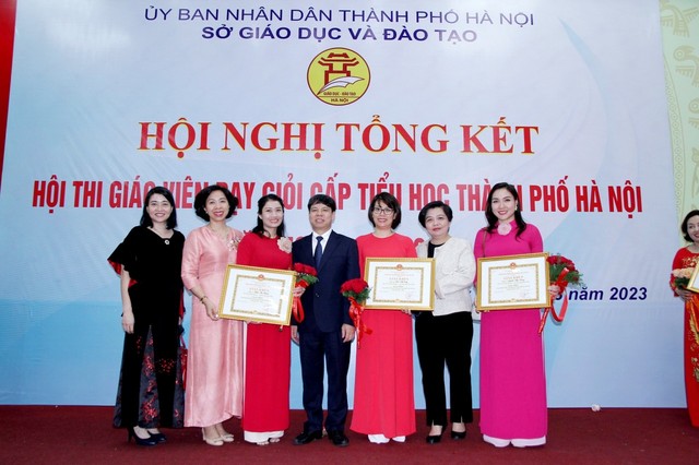 Hội thi giáo viên cấp Tiểu học TP Hà Nội năm học 2022 - 2023: Ngành giáo dục quận Hoàn Kiếm giành 5 giải Nhất - Ảnh 1.