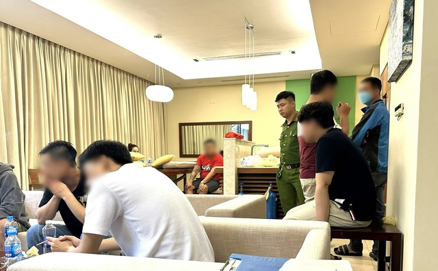 Nhóm người nước ngoài tổ chức &quot;tiệc ma túy&quot; trong biệt thự ven biển Đà Nẵng - Ảnh 1.