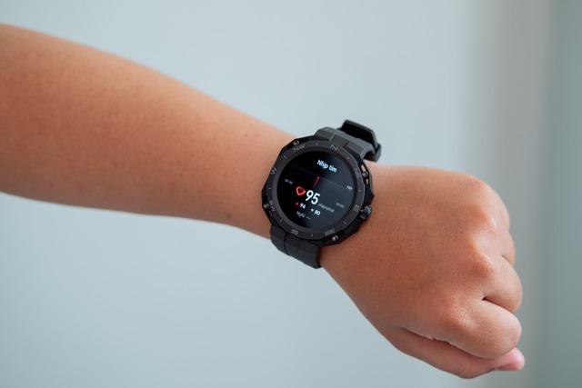 Trên tay Huawei Watch GT Cyber: Chiếc đồng hồ có khả năng biến hình - Ảnh 4.