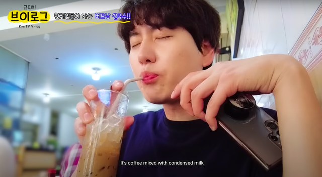 KyunHyun (Super Junior) ăn tô phở 90.000 đồng tại Việt Nam và bật mí loại nước uống kèm kết hợp với phở rất hoàn hảo - Ảnh 7.