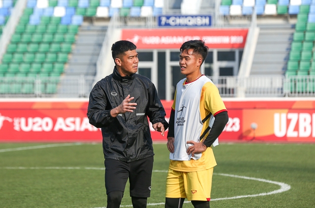 U20 Việt Nam bảo toàn lực lượng trước trận đấu với U20 Qatar - Ảnh 8.