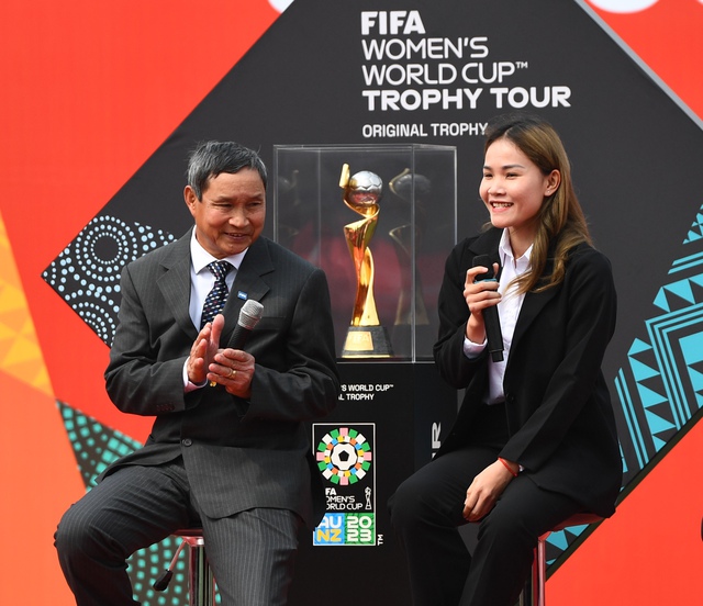 Tuyển nữ Việt Nam được tiếp thêm động lực từ Cup vàng World Cup - Ảnh 2.