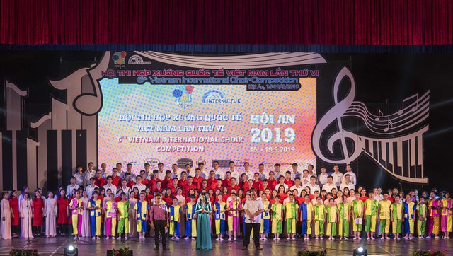 Hội thi hợp xướng quốc tế Việt Nam lần thứ VII diễn ra tại Hội An  - Ảnh 1.