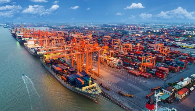 Hai tháng 2023: Việt Nam có một mặt hàng xuất khẩu gần 10 tỷ USD - Ảnh 1.