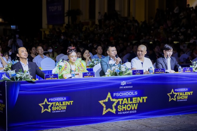 Học sinh Hà Nam “đốt cháy” sân khấu Chung kết Tài năng FSchools Talent Show 2023 - Ảnh 4.