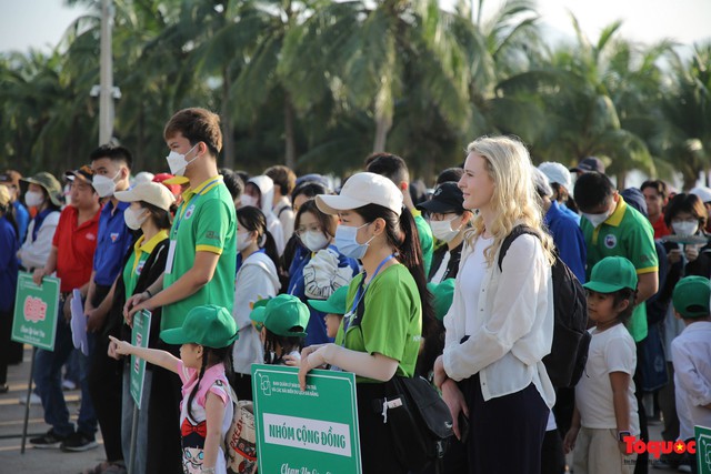 Hơn 700 tình nguyện viên tham gia làm sạch bán đảo Sơn Trà  - Ảnh 2.