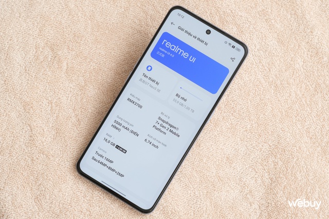 Trên tay điện thoại realme giá hơn 9 triệu nhưng có RAM 16GB, bộ nhớ 1TB, sạc 100W - Ảnh 18.