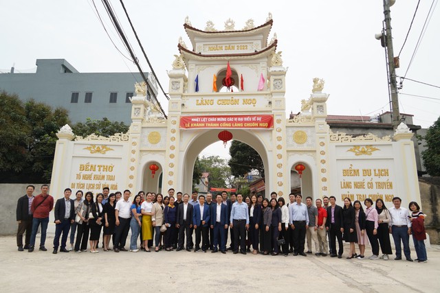 Cần đẩy mạnh đầu tư phát triển du lịch làng nghề Phú Xuyên - Ảnh 1.