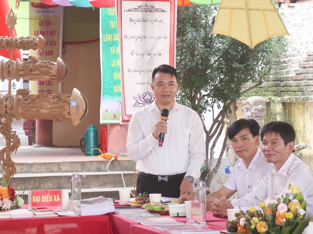 Về làng Bá Dương Nội xem lễ hội thi thả Diều truyền thống - Ảnh 1.