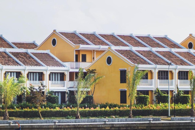 Resort mới ở Hội An có view “ôm trọn” phố cổ khiến du khách mê mẩn đến check-in sống ảo - Ảnh 6.