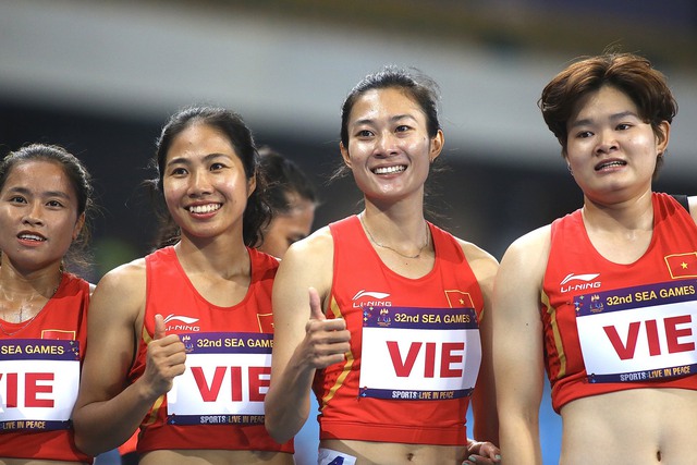 [Trực tiếp] SEA Games 32 ngày thi đấu 10/5: Đoàn Thể thao Việt Nam tạm dẫn đầu trên bảng tổng sắp huy chương - Ảnh 4.