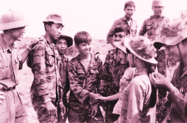 Nửa thế kỷ với hai người lính của NSNA Chu Chí Thành - Ảnh 4.