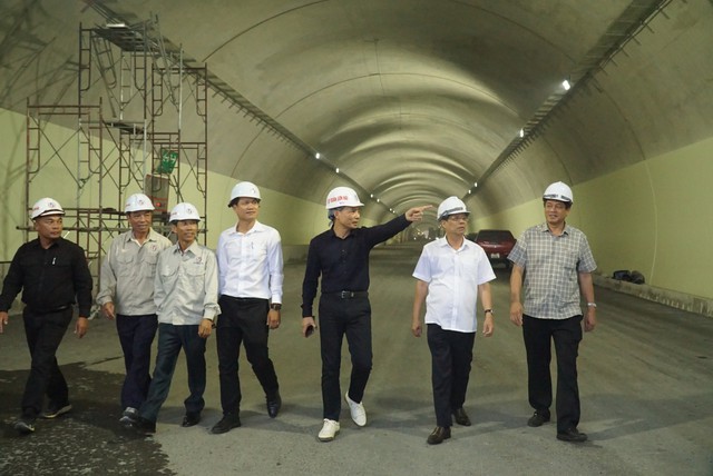 Cận cảnh tuyến cao tốc Nha Trang - Cam Lâm có tổng vốn đầu tư 7.600 tỉ đồng - Ảnh 5.