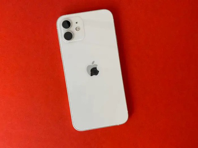 1 mẫu iPhone tại Việt Nam giảm giá rẻ chưa từng thấy: Từng khiến hàng triệu người 