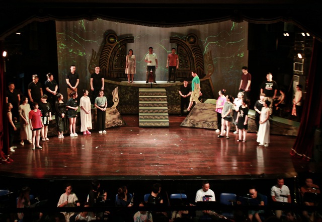 Huyền diệu biển- tái hiện chuyện tình Lang Liêu trên sân khấu nhạc kịch - Ảnh 1.