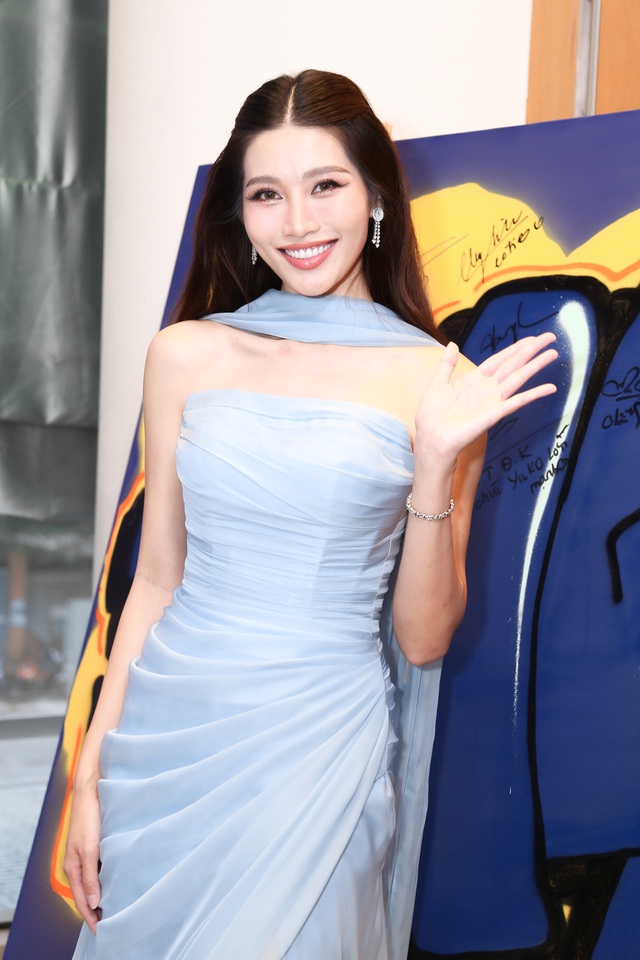 Thảm đỏ Miss World Vietnam: Mai Phương cùng dàn hậu đọ visual nét căng, Top 59 thí sinh lần đầu lộ diện - Ảnh 6.