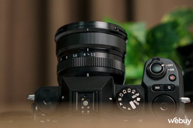 Ra đường chụp ảnh với Fujifilm X-S20: Không còn là dòng máy 'nhập môn' - Ảnh 15.