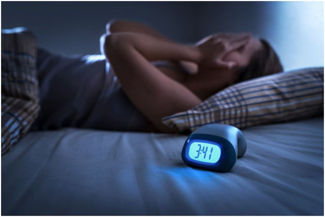 Giấc ngủ ngon tỉ lệ thuận với tuổi thọ: Chuyên gia tiết lộ thời điểm nên đi ngủ để tăng lợi ích - Ảnh 1.