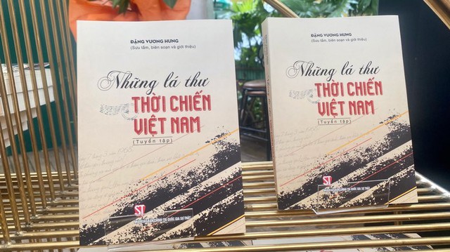 Giao lưu Những trang viết từ chiến trường - Ảnh 1.