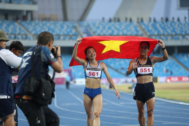 [Trực tiếp] SEA Games 32 ngày thi đấu 9/5: Nguyễn Thị Oanh: &quot;Tôi thực sự rất hạnh phúc&quot; - Ảnh 3.