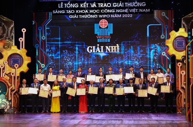 EVNCPC có 4 công trình đạt Giải thưởng Sáng tạo Khoa học Công nghệ Việt Nam năm 2022 - Ảnh 5.