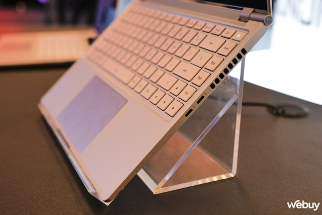Trên tay bộ 4 laptop Gigabyte AORUS: Đa dạng về kích thước và công nghệ - Ảnh 4.