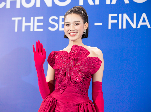 Thảm đỏ chung khảo Miss World Vietnam: Mai Phương gợi cảm nổi bật, Phương Nhi - Tiểu Vy cùng dàn mỹ nhân đổ bộ - Ảnh 5.