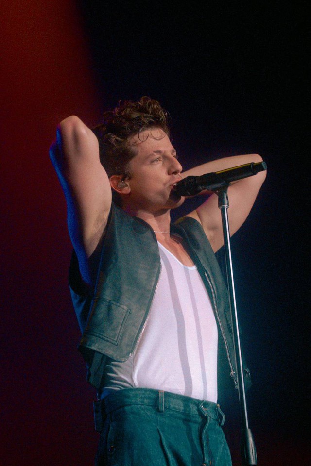 Rộ tin siêu sao Charlie Puth chuẩn bị về Việt Nam làm show? - Ảnh 2.