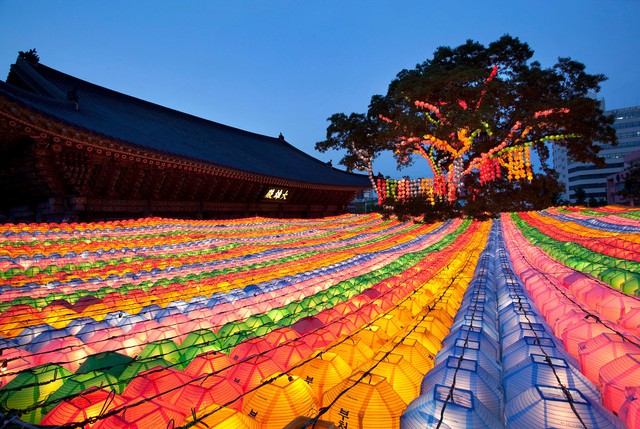 Ngôi chùa Jogyesa là điểm đến yên bình và tĩnh lặng giữa Seoul nhộn nhịp - Ảnh 1.