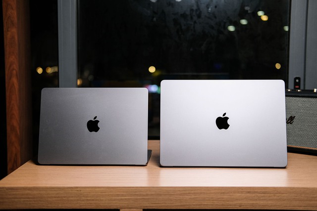 MacBook Air 15 inch về Việt Nam: Giá từ 32,99 triệu đồng, là 