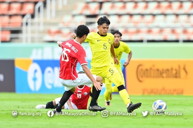 Giải châu Á: Thua đậm trong trận ra quân, U17 Malaysia đứng trước nguy cơ bị loại ngay từ vòng bảng  - Ảnh 2.