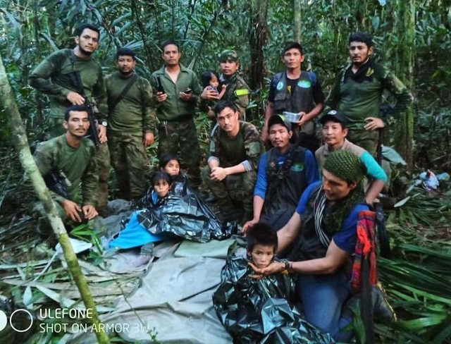 Sống sót thần kỳ sau 40 ngày mất tích trong rừng Amazon, tình trạng hiện tại của 4 đứa trẻ ra sao sau gần 1 tuần được giải cứu? - Ảnh 1.