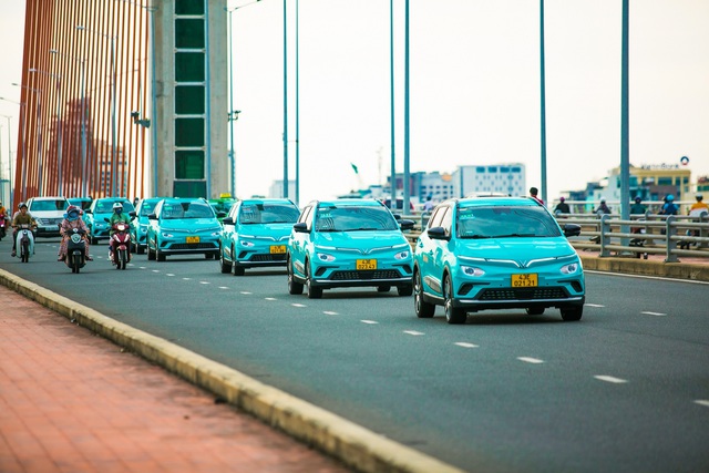Taxi xanh SM khai trương dịch vụ tại Đà Nẵng - Ảnh 1.